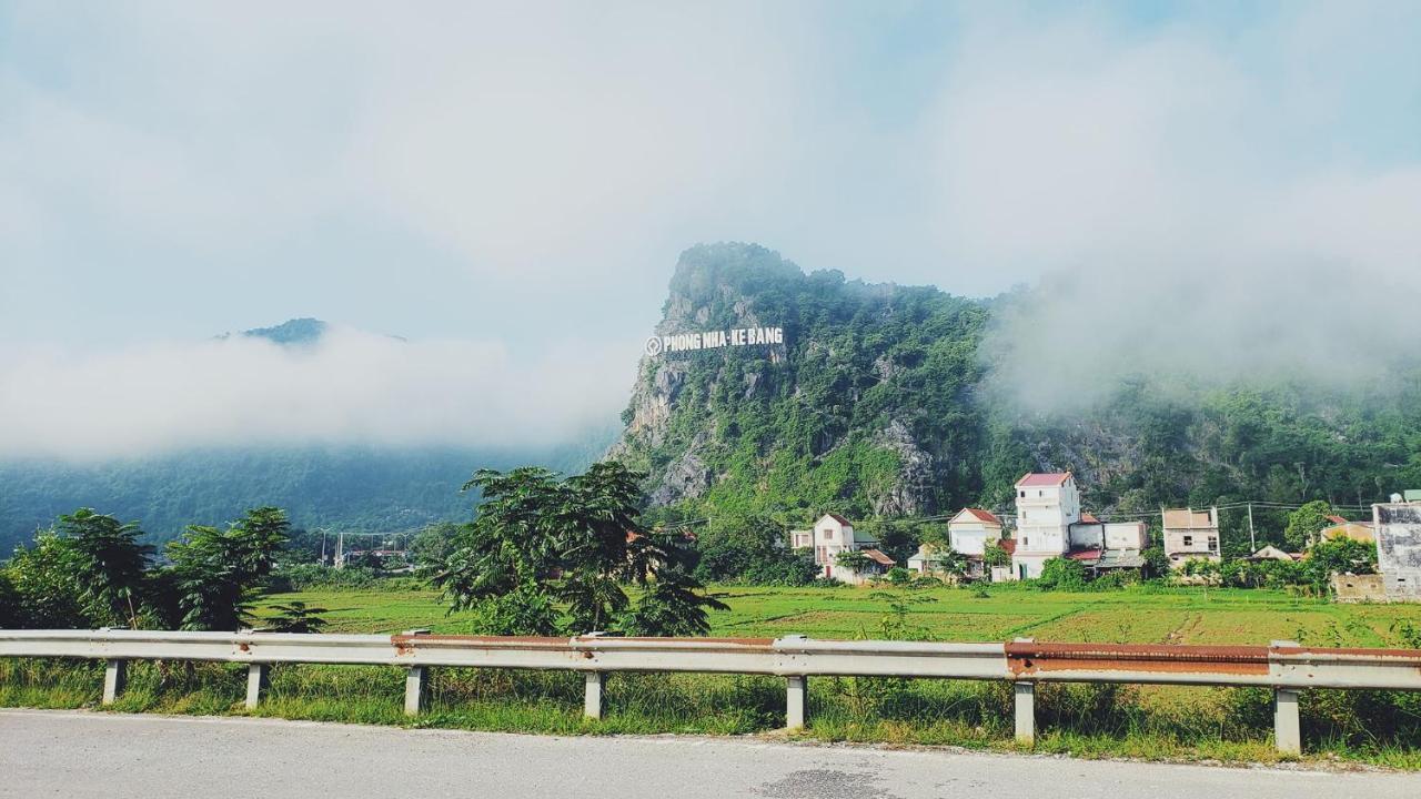 Trung Duc Hotel Phong Nha Exterior foto